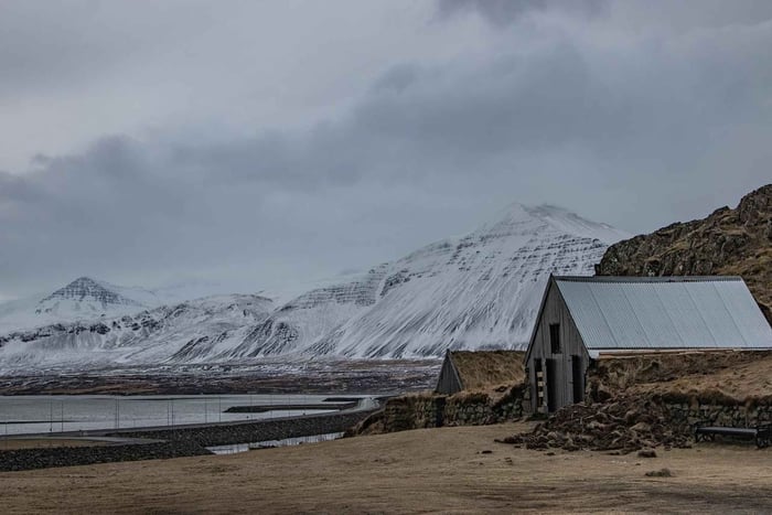 Reykjavik: 2-Day West Tour with Snæfellsnes & Silver Circle