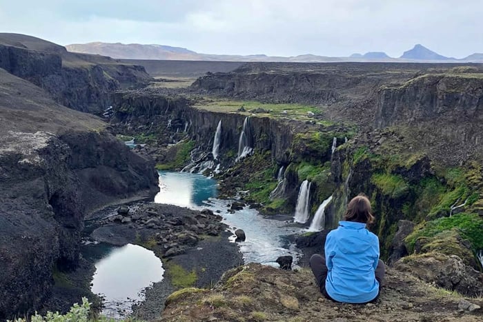 Reykjavík: Landmannalaugar & Valley of Tears in 4x4 Super