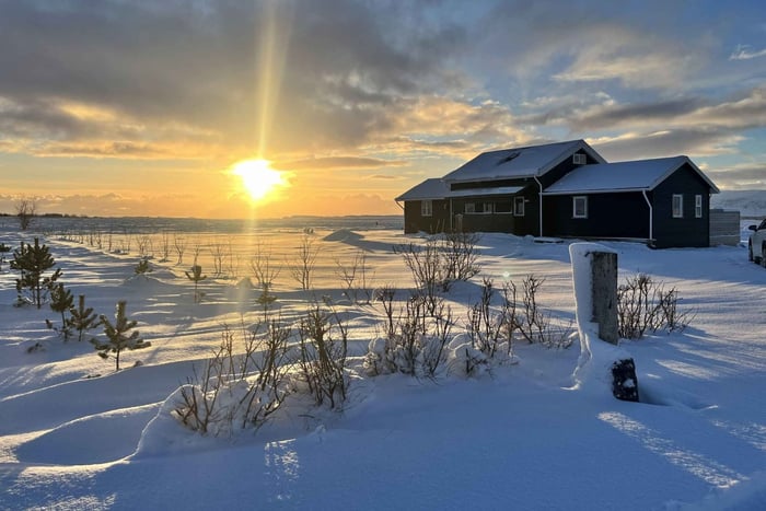 Selfoss or Grimsnes: Golden Circle Wellness & Relaxation Day