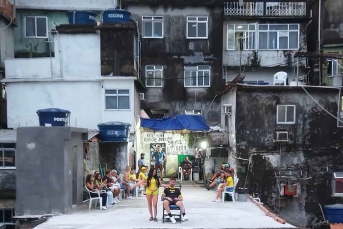 Motorradtour plus Drohnenvideo in der Rocinha mit Capoeira
