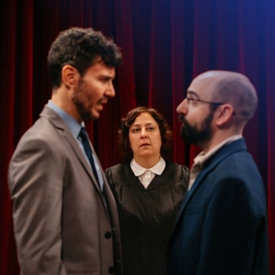 The Jury Experience: ダイヤモンド、嘘、そして死んだ男