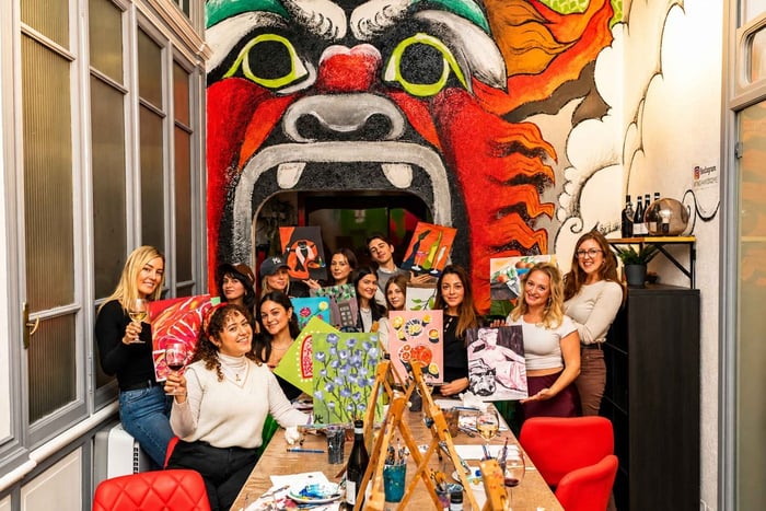 Afternoon Paint and Sip Experience in Piazza Navona
