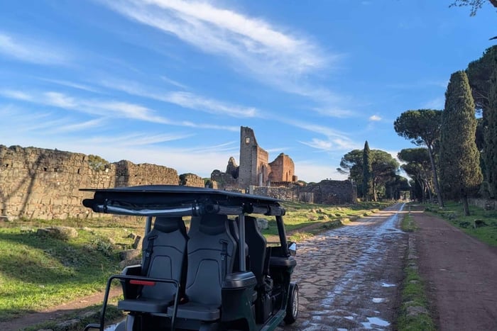 Rzym: wycieczka wózkiem golfowym: Via Appia, katakumby i akwedukty