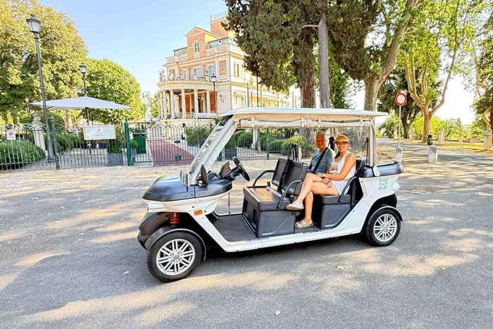 Rome : visite en voiturette de golf pour les passagers de croisière