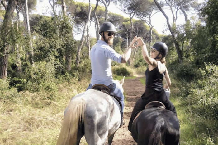 Roma: paseo a caballo por Ostia Antica con comida y vino