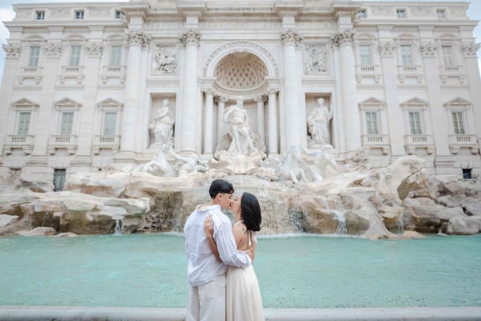 Rom: Private Fotoshooting-Entdeckung am Trevi-Brunnen