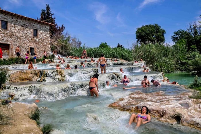 Private Tour From Rome to Saturnia Thermal Waters