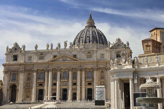 St. Peter’s Basilica & Underground Tombs Tour