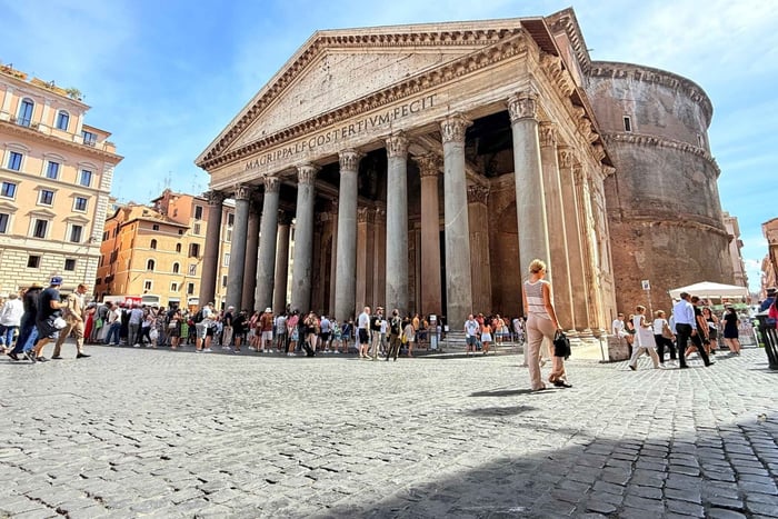 The Hidden Pantheon: Exclusive Passage & Oculus Tour