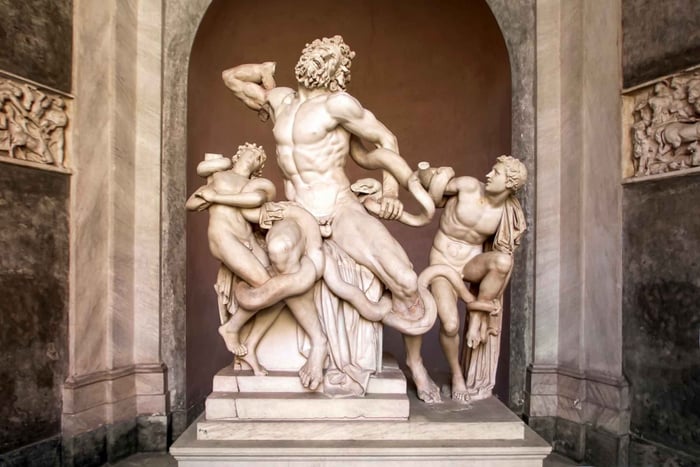 Vatican and Sistine Chapel Tour with VIP Entrance