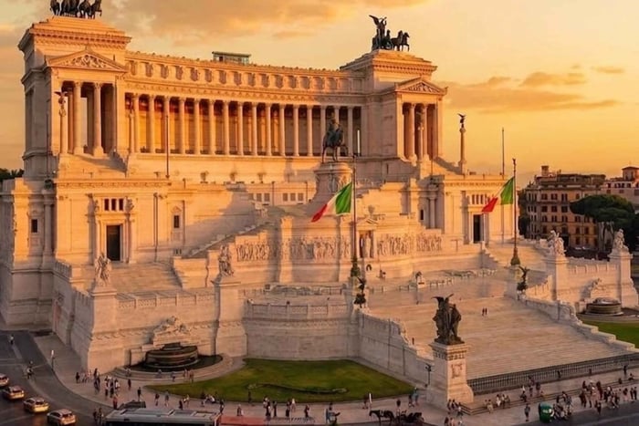 Rzym: wstęp do Vittoriano, taras widokowy 360° z dostępem windą