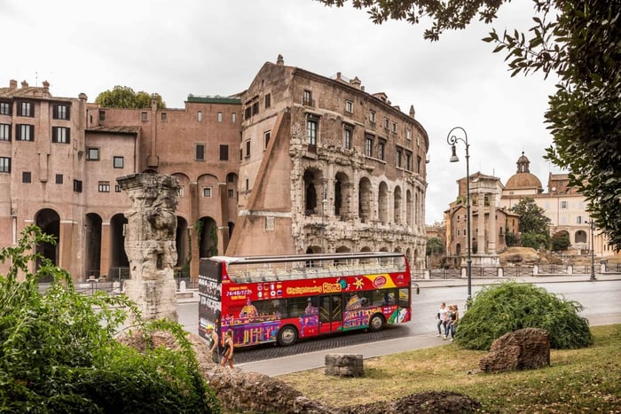 Rom: City Sightseeing Hop på-/hop af-bus med Audioguide
