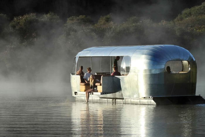 Lake Rotoiti scenic cruise with glowworm caves