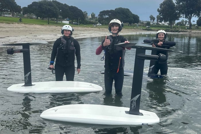 Fly Over Water: Lift5 eFoil-Kurs mit Videografie
