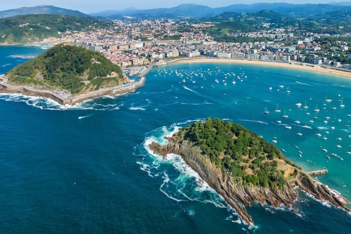 Vanuit Bilbao: excursie naar San Sebastián, Hondarribia, Hendaya en Getaria