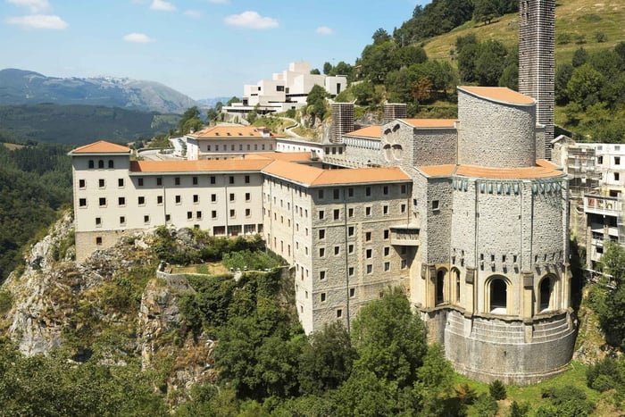 Oñati and Aranzazu sanctuary tour from San Sebastian