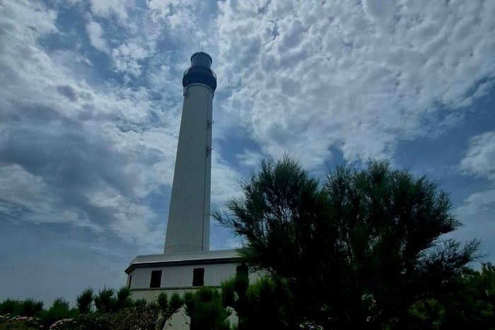 Private Discovery Tour of Bayonne, Biarritz, and St Jean de Luz