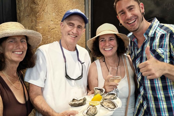San Sebastián: Old Town Gourmet Pintxo Tour with Drinks