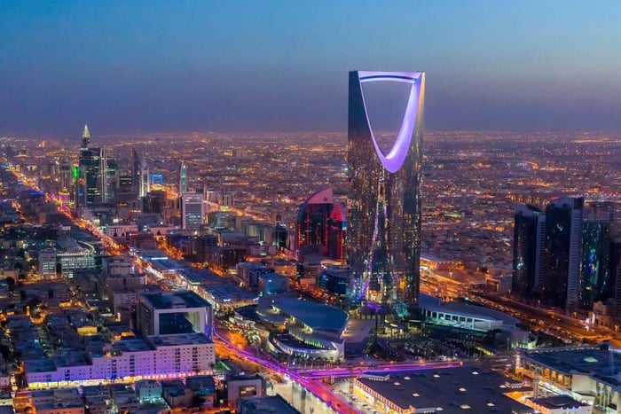 7-Day Tour Around The Kingdom from Riyadh