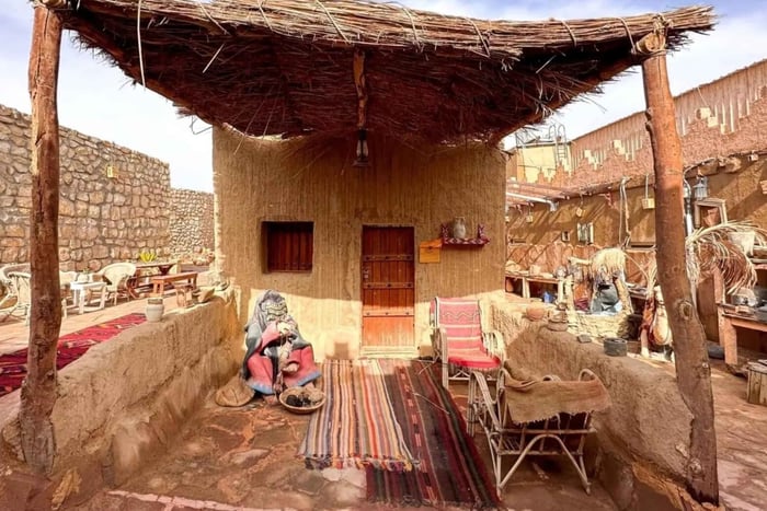 Scopri i punti di riferimento storici e archeologici di Tabuk