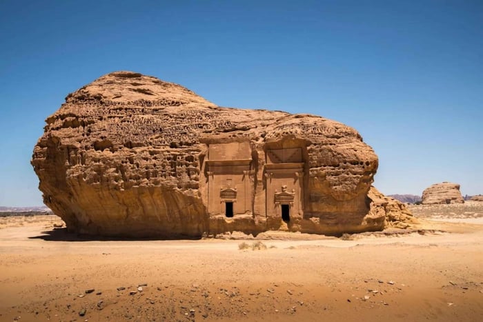 Een bezoek aan het Ongelooflijk Erfgoed Hegra in AlUla