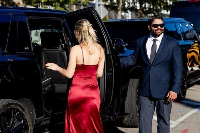Private Seattle Airport Transfer | One-Way SUV or Van