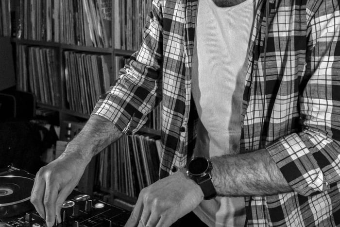 DJ-opplevelse bak miksebordet