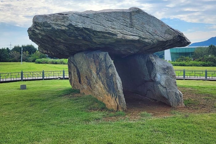 From Seoul - Ganghwa DMZ View, UNESCO Dolmen & Craft