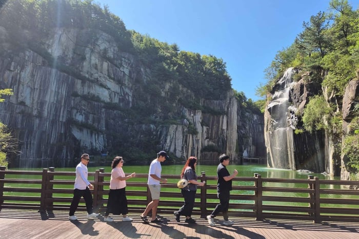 From Seoul - Pocheon Day Tour with Arboretum and Art Valley