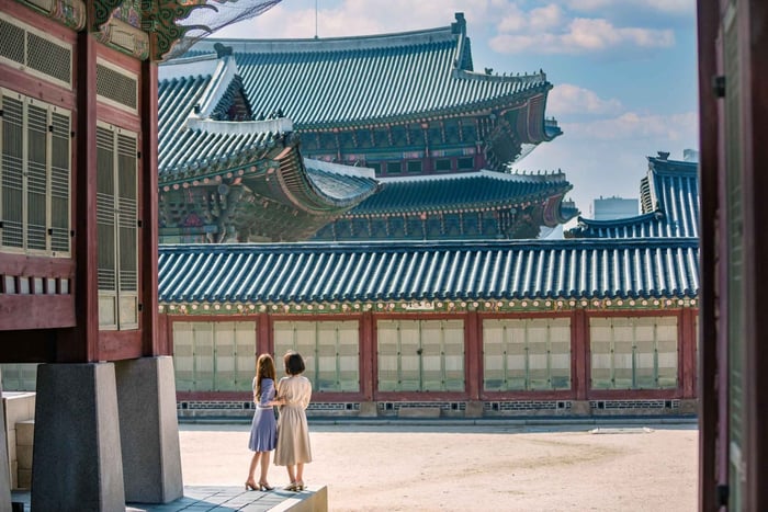 Gyeongbokgung Palace Half Day Tour