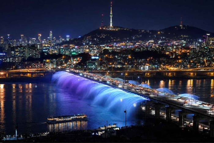 Nighttime Tour of Palace, Market, Naksan Park og mer