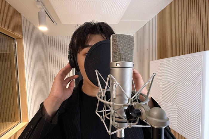 K-Pop Recording Experience in a Professional Studio