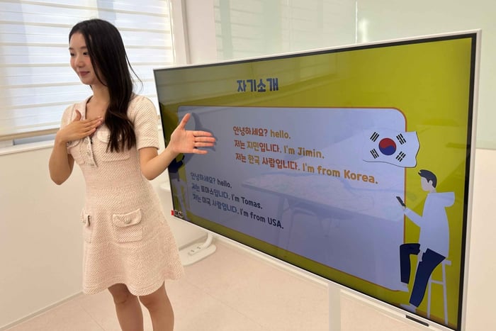 Korean Language Class with Korean traditional game
