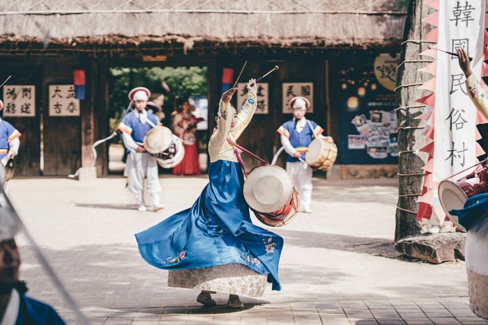Korean Traditional Music Museum & Live Concert Tour