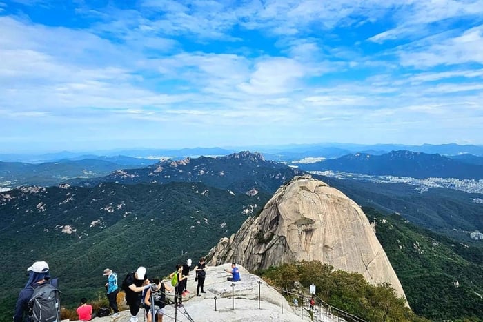 Marvel of Nature: Hiking in Bukhansan Mountain National Park