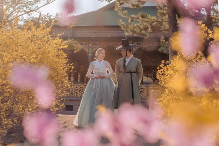 Premium Hanbok Photo in Seoul by Sony Award Pro