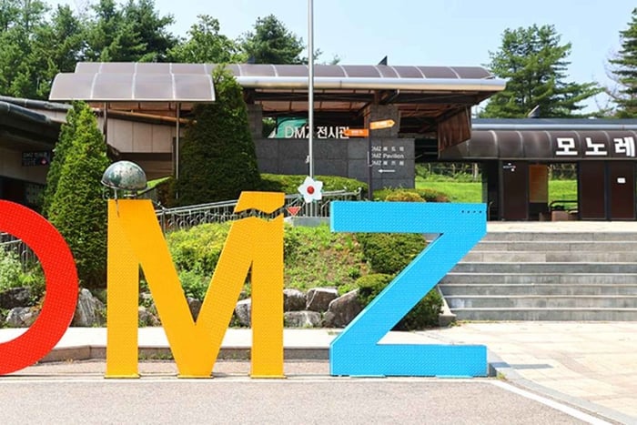 Private DMZ & Suspension Bridge Tour with Seoul Stop
