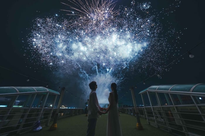 Saturday Sunset Fireworks Hangang River Cruise