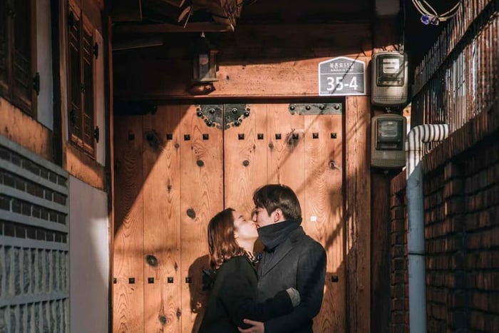 Seoul Instagram Tour with a Private Photographer