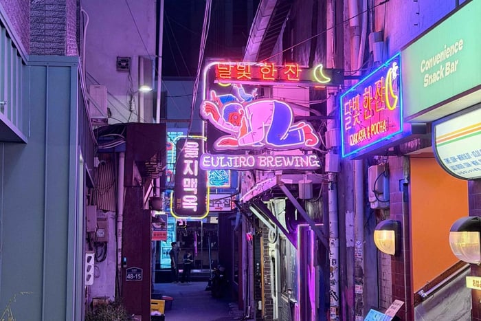 Seoul Night Tour with Chimaek And Photo Spot Visit