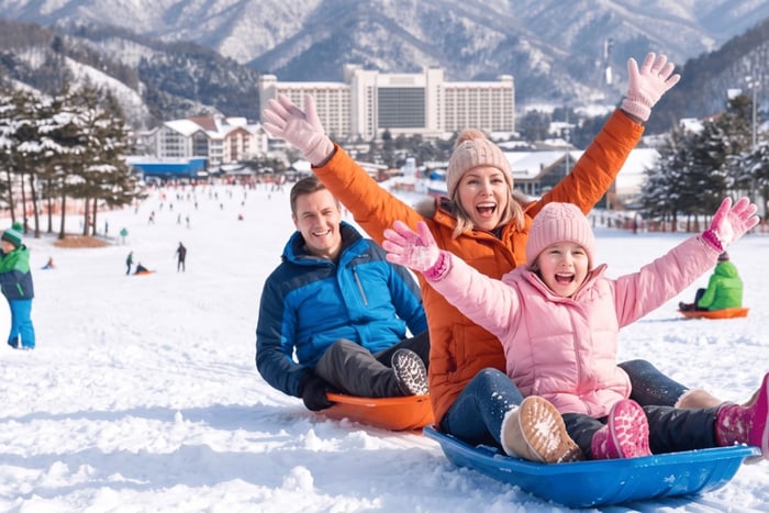 Snowyland, Cable Car Ticket and Shuttle Bus tour from Seoul