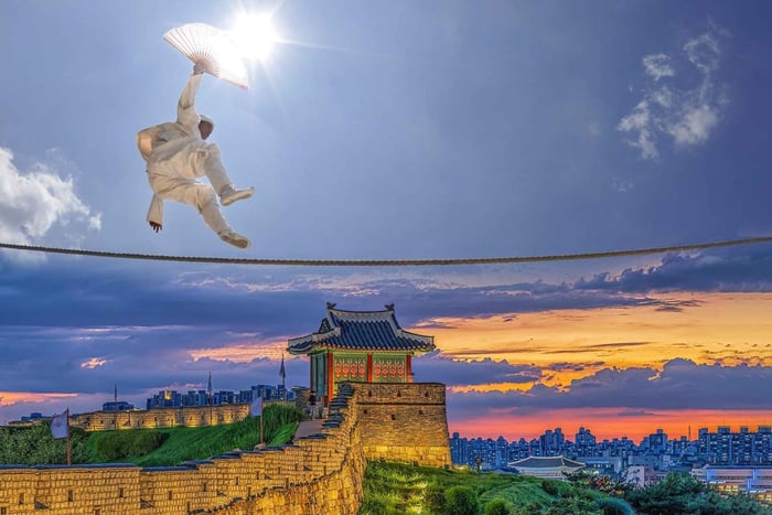 Suwon Hwaseong Fortress & Folk Village or Starfield
