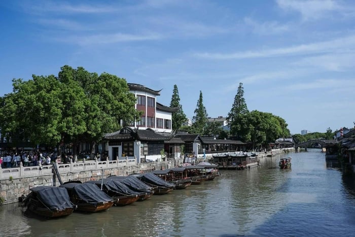 gita di 1 giorno a Lucun Old Street e alla città sull'acqua di Jiangnan