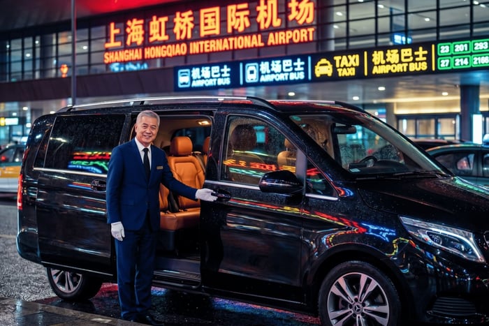 Shanghai: trasferimento privato dall'aeroporto di Hongqiao SHA al centro città