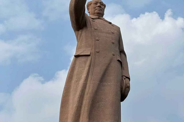 Shanghai Red Route Half Day Tour: The Birth of CCP