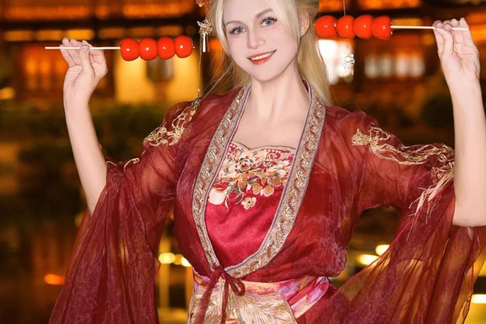 Shanghai Yuyuan Ancient City: Hanfu Makeup Photography