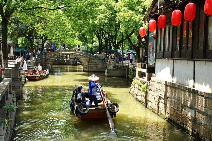 Escursione privata di un giorno a Suzhou e alla città d'acqua di Tongli da Shanghai
