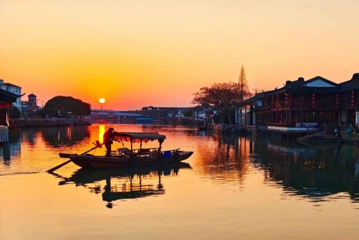 Zhujiajiao Water Town og elvecruise på Huangpu med lunsj