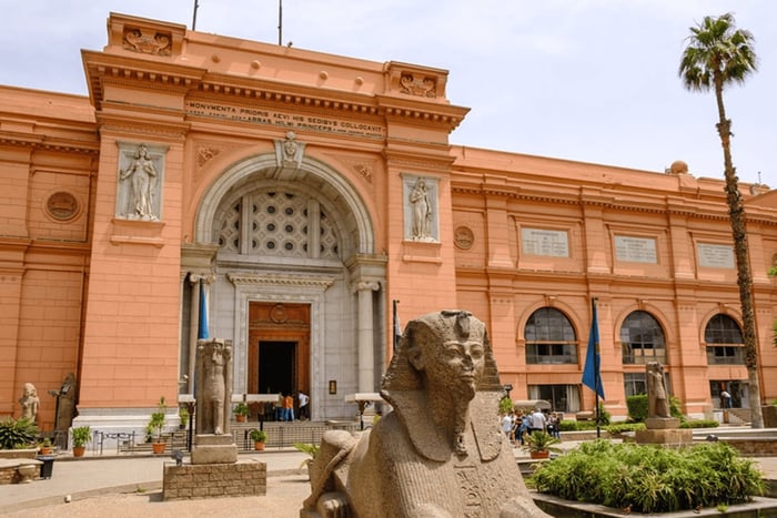 Cairo: Egyptian Museum, Citadel, and Old Cairo Guided Tour