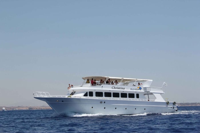 Dahab: ylellinen snorklausristeily buffetlounaalla